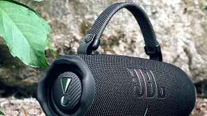 La música va contigo: los cinco altavoces portátiles que convierten cualquier sitio en una fiesta