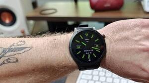 Autonomía de hasta 16 días y Google Wallet: el OnePlus Watch 4 de titanio está en oferta