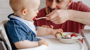 Vajillas y platos con ventosa para bebés