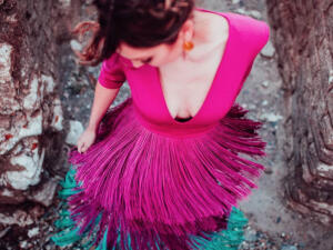 Vestidos y faldas de flecos: ¿dónde encontrarlos?