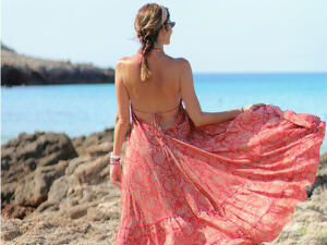 Un vestido todoterreno para las vacaciones de verano