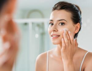 Estas son las cremas hidratantes ideales para usar en verano