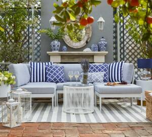 Momentos para disfrutar de una terraza y cómo transformar su decoración