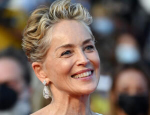 Trucos de maquillaje para mujeres de más de 50 años