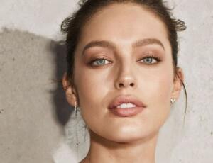 ¿Qué es la piel «glow» y cómo conseguirla paso a paso?