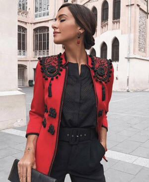 Feria de Abril 2023: Bullinas las chaquetillas de inspiración torera más deseadas