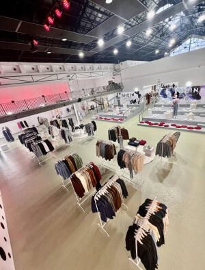 Shein ha llegado a Sevilla por tiempo limitado con descuentos del 20% en todos sus productos