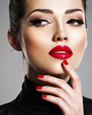 10 barras de labios rojo lujoso para esta Nochevieja