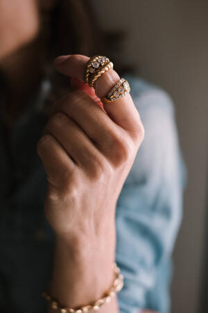 ¿Estás pensando en regalar una joya para San Valentín? Esto es lo que debes tener en cuenta antes de elegirla