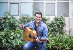 Manu Tenorio reacciona a ‘Zorra’, la canción de Eurovisión: «Cuando lo soez sustituye a la lírica…»