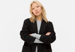 Acaba de llegar a Primark el abrigo más cómodo y arreglado: disponible en tres colores y por 28 euros