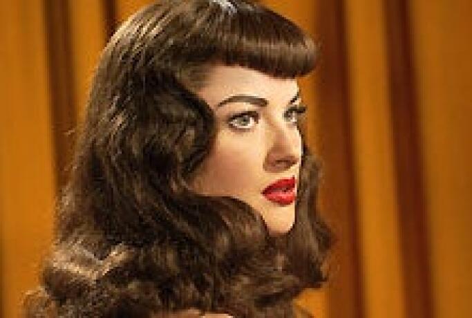Bettie Page: La Chica De Las Revistas 2005 Película Completa En Español Latino
