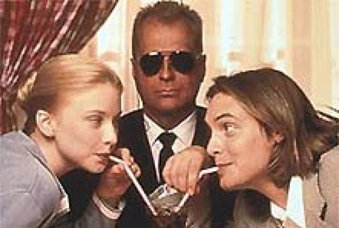 La Hija Del Presidente Pelicula 2004