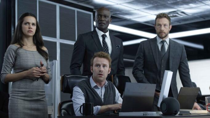 Departure: Vuelo 716 Temporada 2 Episodio 1 Departure: Vuelo 716 1x02 - Capítulo 2 Temporada 1 - PLAY Series